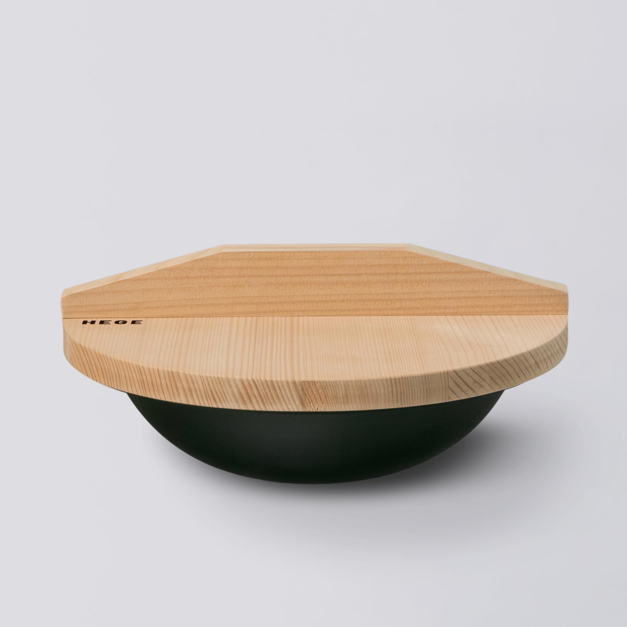 Amazon | HEGE（ヘゲ）φ250直火鍋 ブラック 木蓋付きセット 25cm